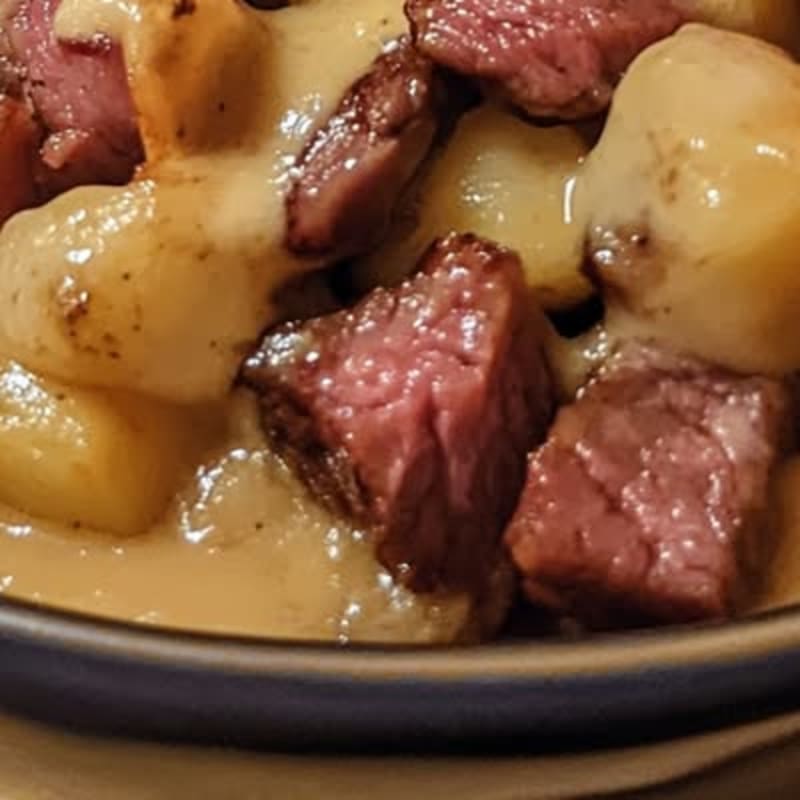 Poutine casera con smoked meat2