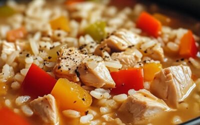 Receta Irresistible: Sopa de Pavo con Arroz y Pimientos para una Comida Nutritiva