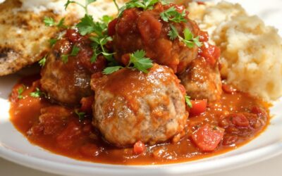 Albóndigas de cordero en salsa de tomate: un deleite exquisito