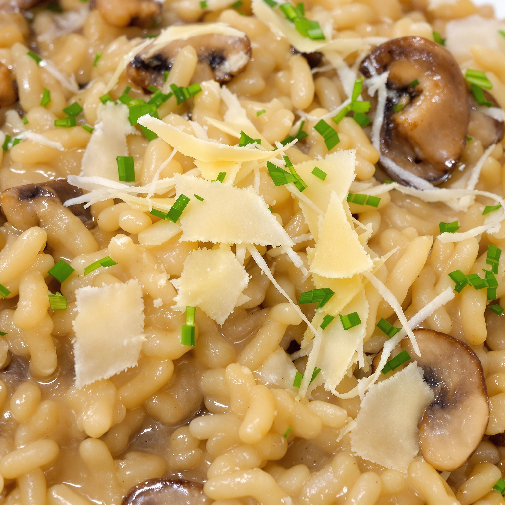 Risotto de setas con queso parmesano