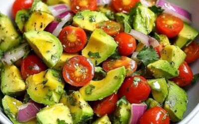 Ensalada de Aguacate: La Mejor Receta Fácil y Saludable