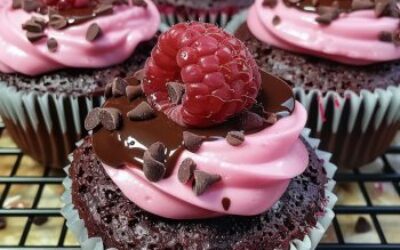 Cupcakes Chocolate Frambuesa Fondantes: Receta Fácil y Deliciosa