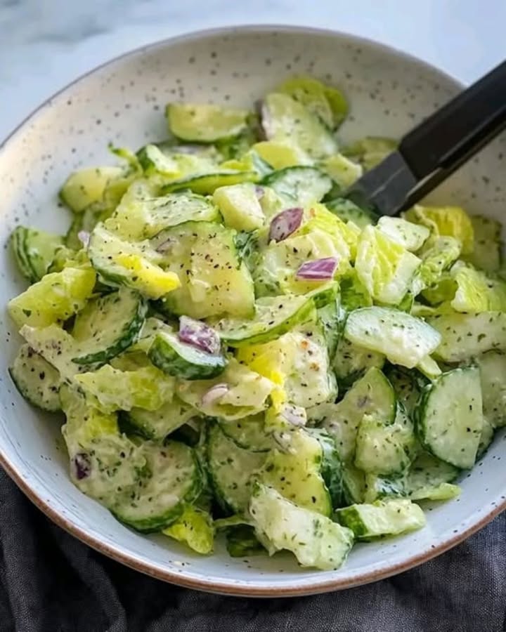 Ensalada Refrescante Concombre: Receta Fácil y Deliciosa