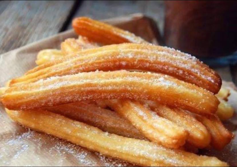 Churros Dorados Crujientes: La Receta Más Fácil y Deliciosa