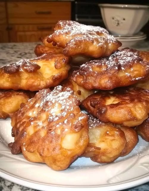 Receta Sencilla: Buñuelos de Manzana Crujientes y Dulces